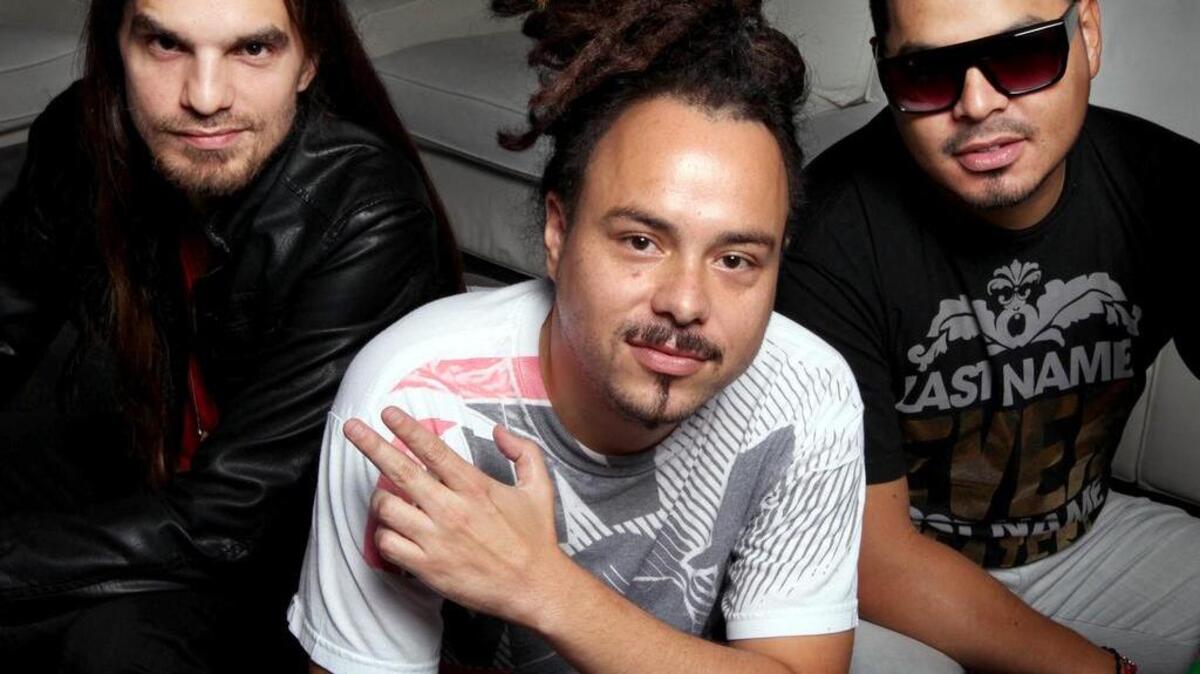 Locos por Juana se presentará en La Covacha.