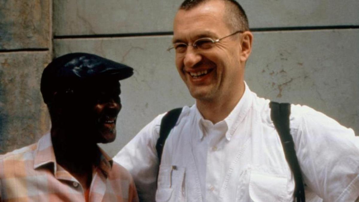 Ibrahim Ferrer y Wim Wenders durante la filmación de ‘Buena Vista Social Club’ (1999).