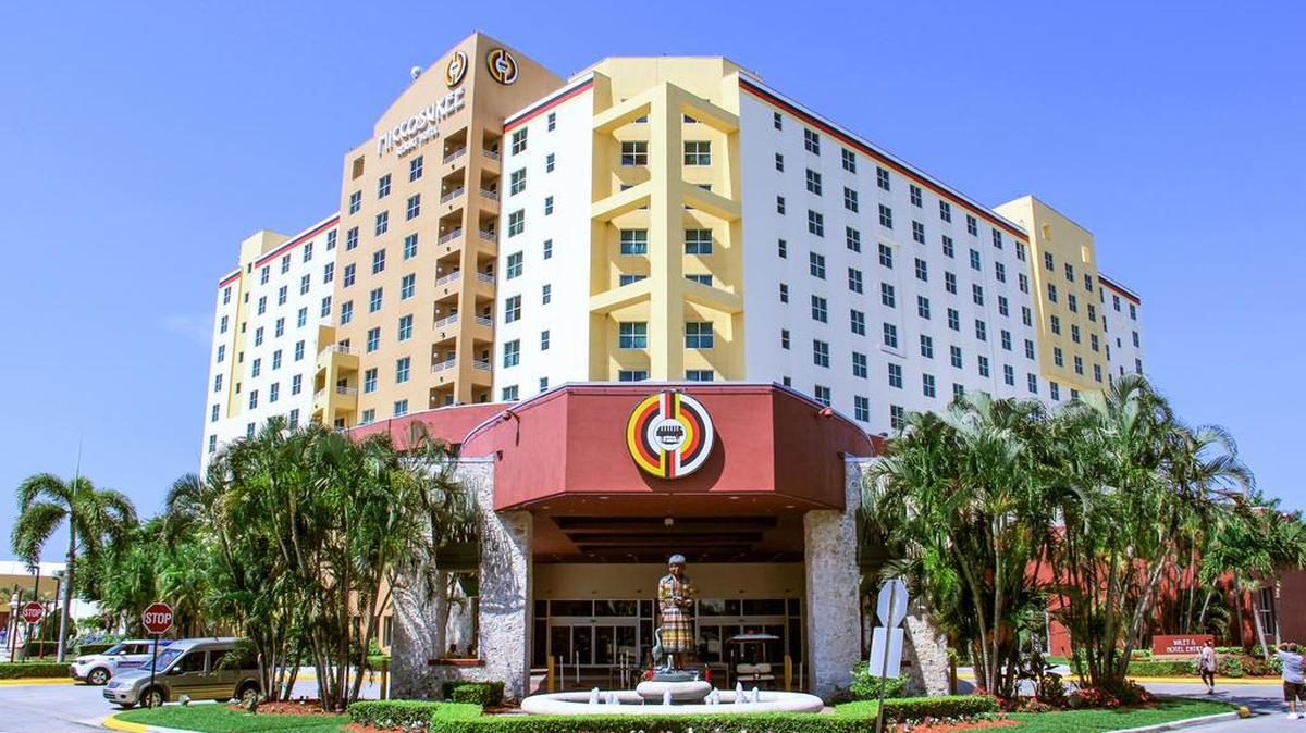 The Miccosukkee Tribe announced Saturday that its casino, Miccosukee Resort & Gaming, will be reopening at 9 a.m. on Sunday. The Seminole Tribe said it did not yet have a date of reopening for their casino. 