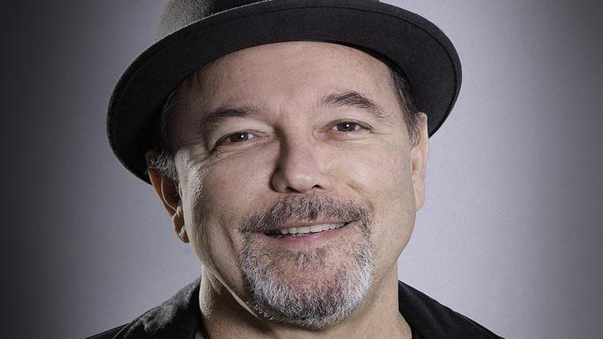 “No es el final, al contrario es el inicio de otra dirección para mí y creo que el público lo entenderá mejor musicalmente, cuando aparezcan las nuevas producciones en las cuáles estoy trabajando”.