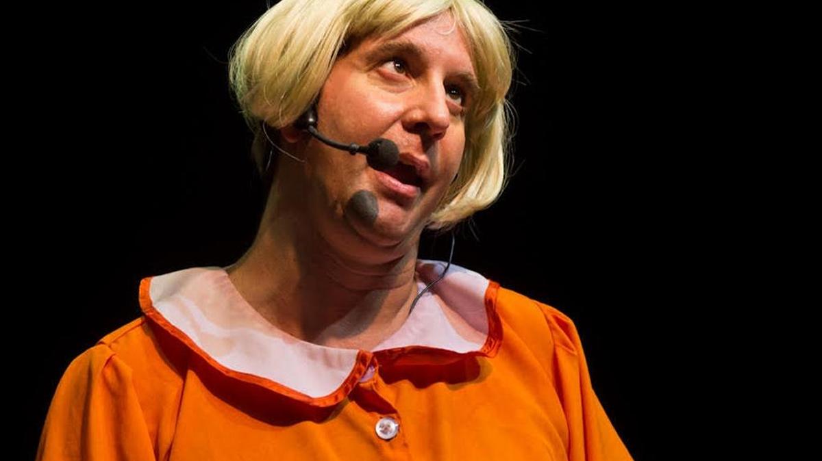 Pablo Angeli en una de las caracterizaciones del unipersonal ‘Suegra’.