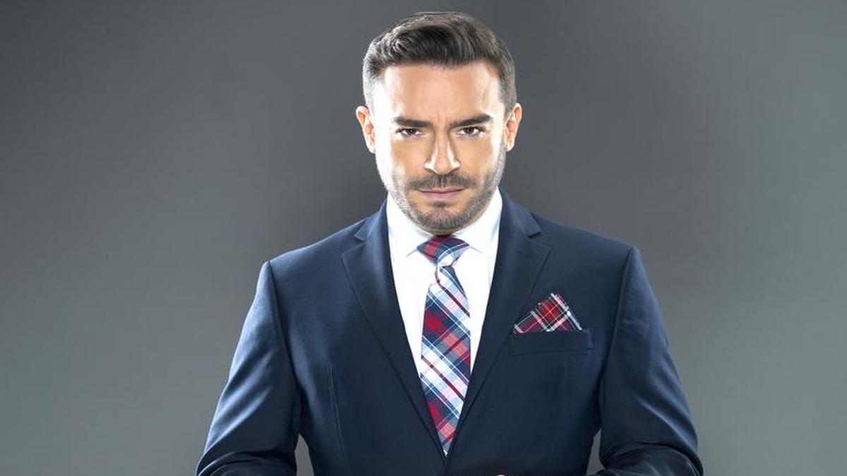 Juan Pablo Espinosa en el personaje de Lucas Duarte, el galán “tumbalocas” que enamoró a La Fan.