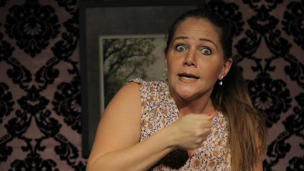 Victoria Murtagh protagoniza ‘La reina del hogar’en Microteatro Miami