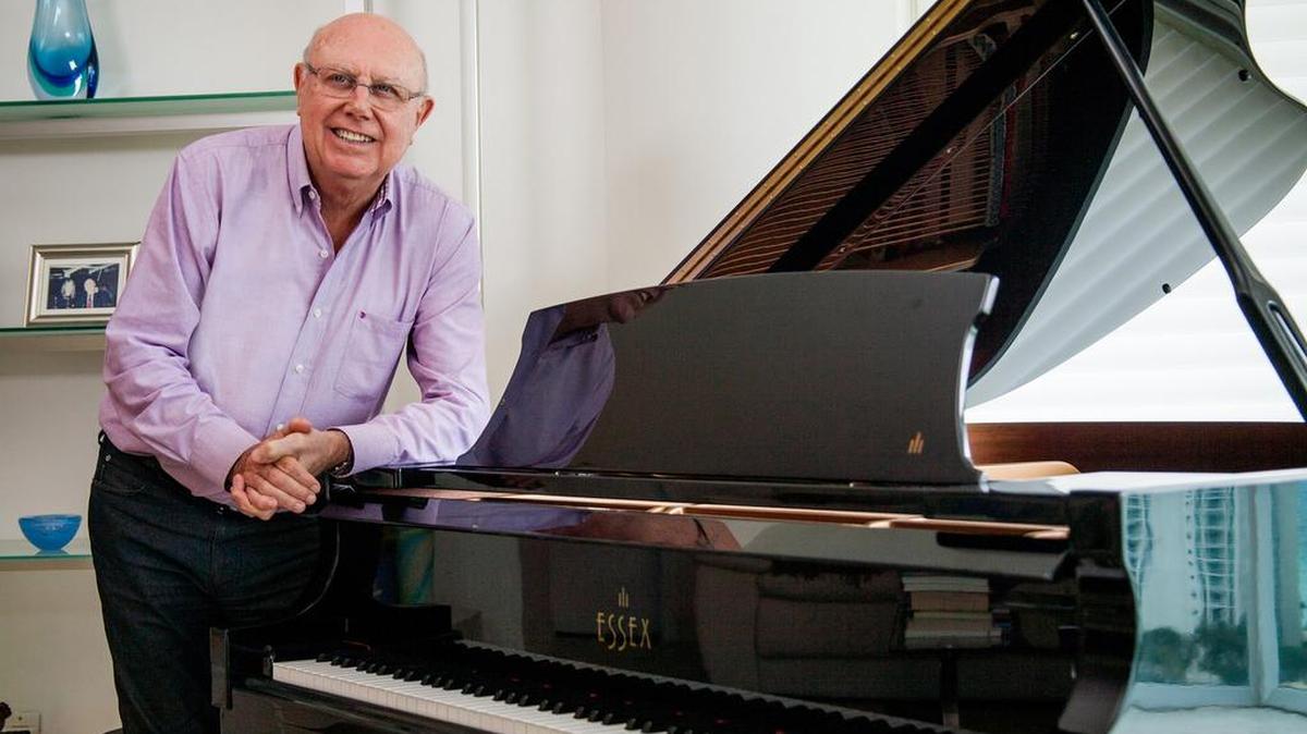 El responsable del funcionamiento de esta verdadera maquinaria sonora es el pianista Guillermo Petri.