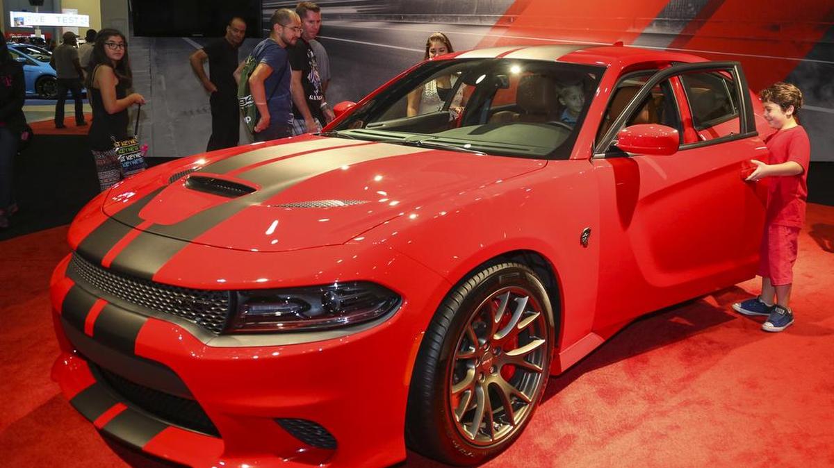El Dodge SRT Hellcat 2017 en el Auto Show del Miami Beach Convention Center, en septiembre de 2016.