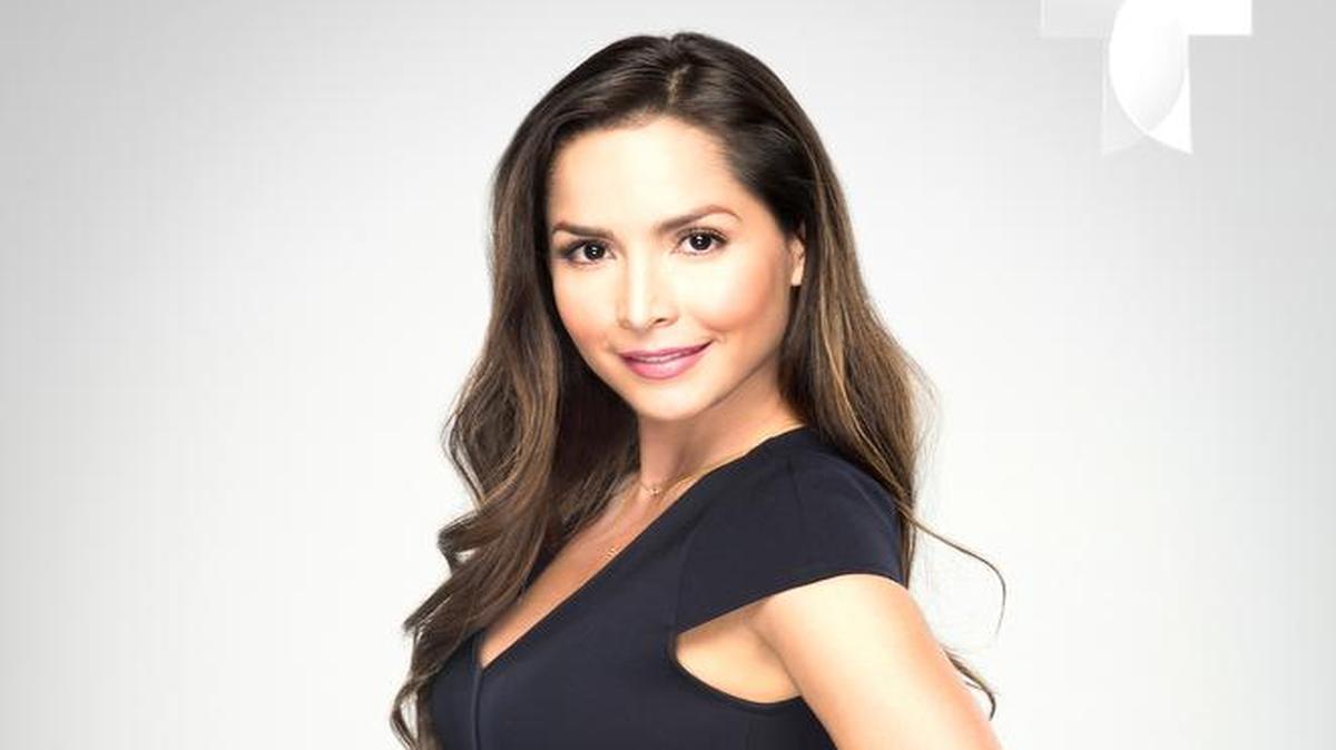 Carmen Villalobos
