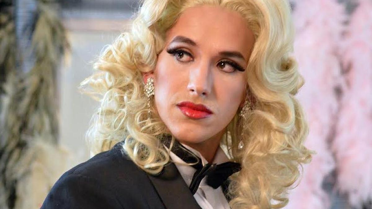 El actor Jeffry Batista caracterizado como Gabriel, la ‘drag queen’ del musical ‘¡Quiero vivir!’.