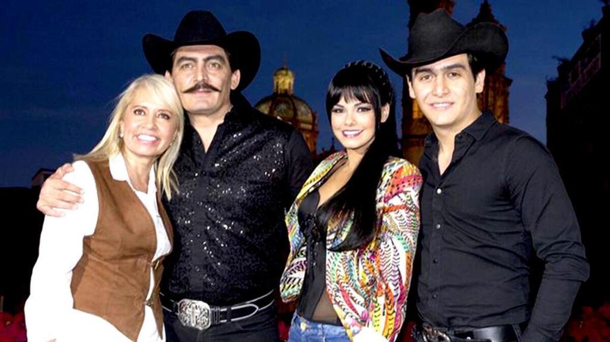 Carla Estrada, Libia Brito, Juan Manuel y Julián Figueroa.