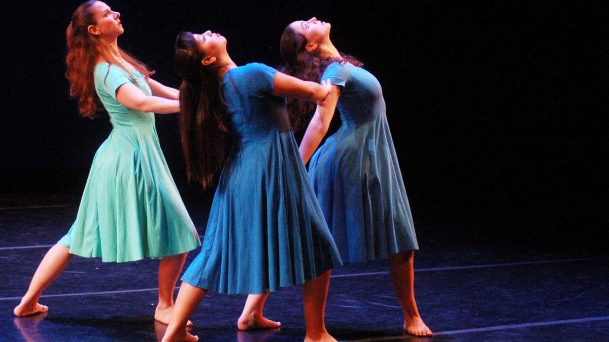 Barbie Freeman, Kristen Aoki y Rebecca Pelham en ‘Poems of Scriabin’.