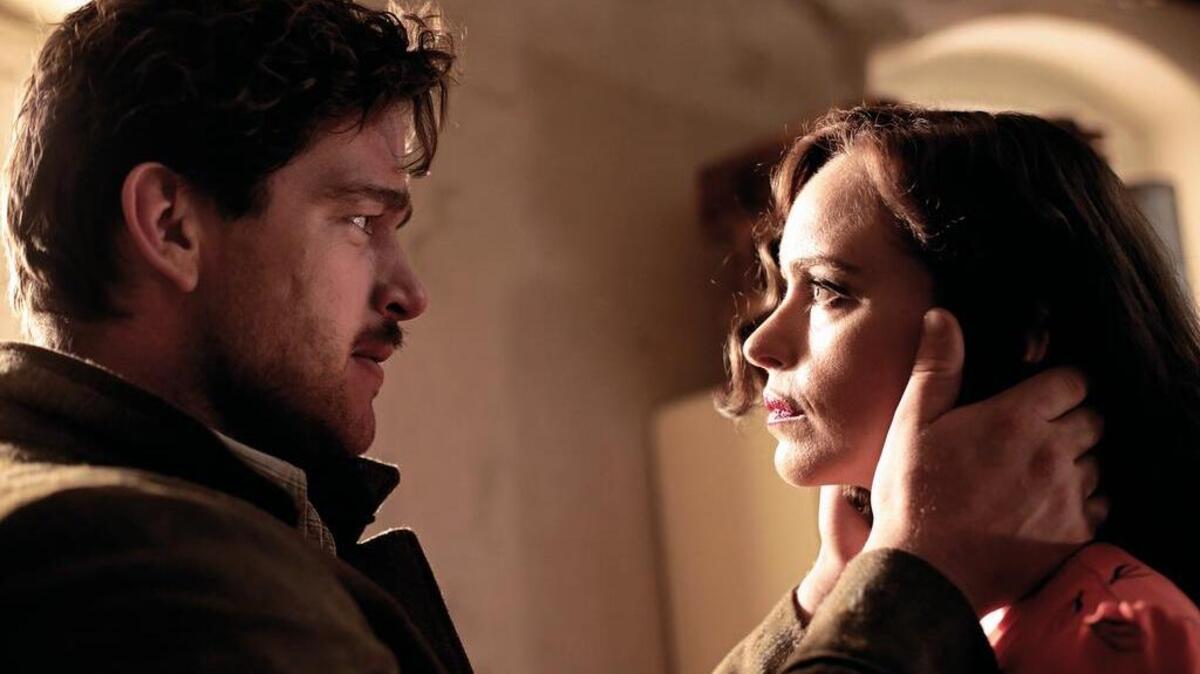 
Ronald Zehrfeld y Nina Hoss en ‘Phoenix’, dirigido por Christian Petzold.

