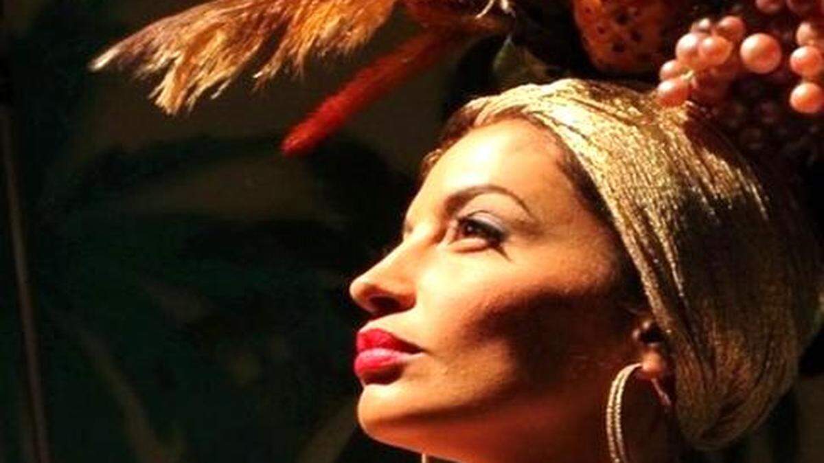 
LAURA RAMOS ES ROSITA EN LA TELESERIE ‘EL CHIVO’ EN UNIMÁS, ON DEMAND A CUALQUIER HORA.
