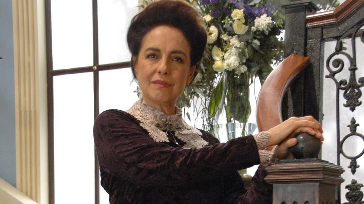 Diana Bracho.
