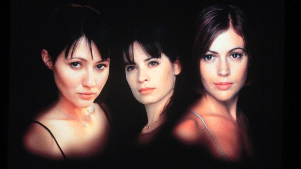 Shannen Doherty, Holly Marie Combs y Alyssa Milano, las protagonistas iniciales de la popular serie “Charmed”.