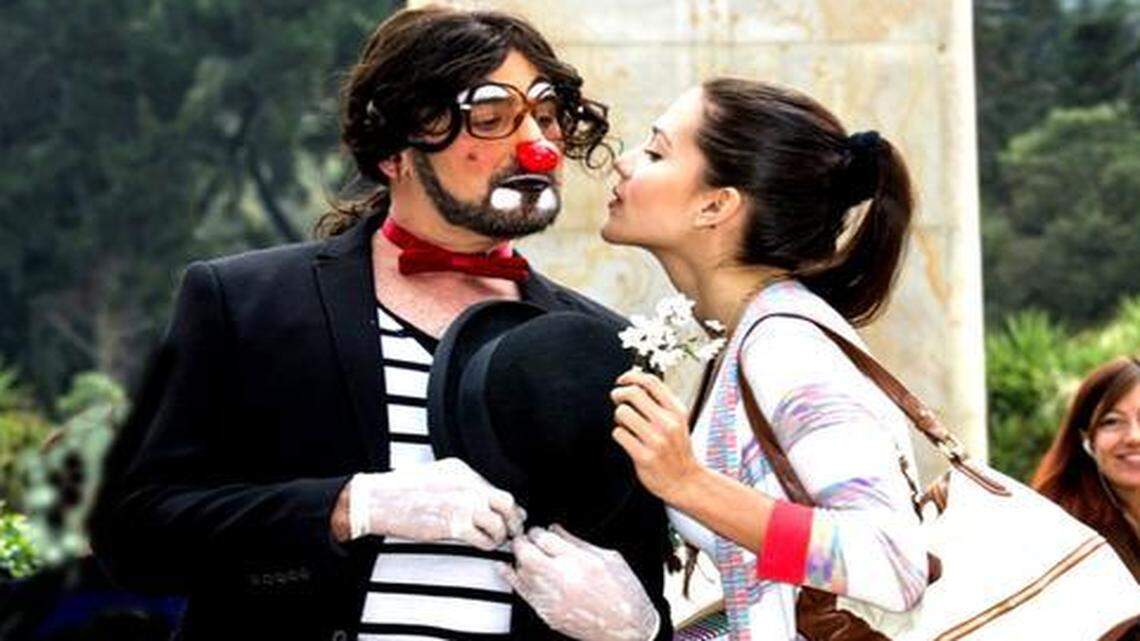 
ROBINSON DÍAZ y GREEICY RENDÓN, PROTAGONISTAS DE ‘TIRO DE GRACIA’, UNIMÁS, 9 P.M.
