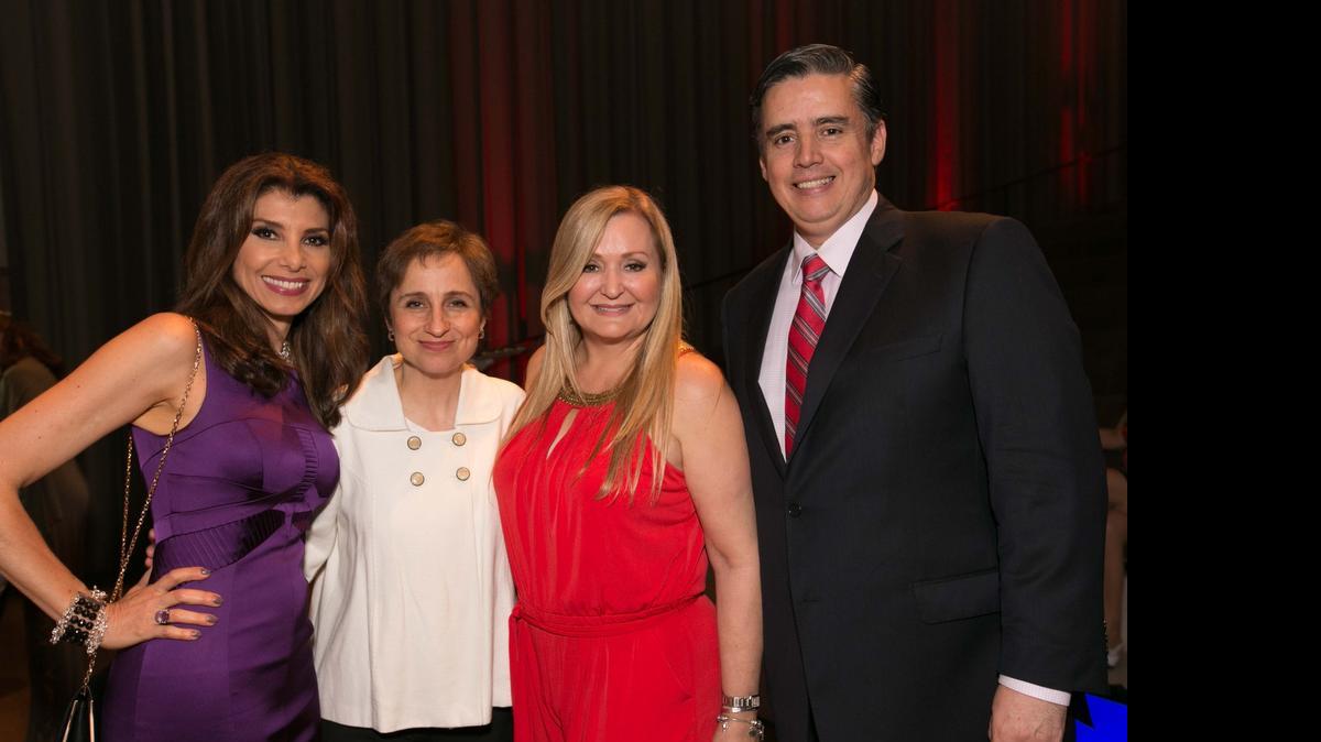 
Patricia Janiot, Carmen Aristegui, Cynthia Hudson y Juan Carlos López
