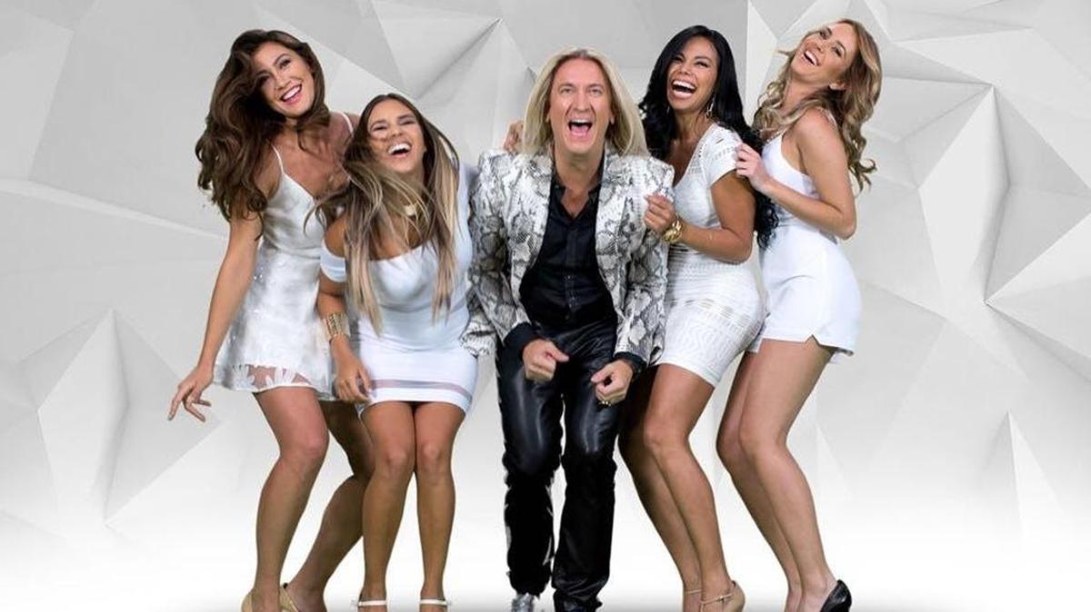 En su nuevo programa Javier Ceriani contará con la colaboración de Las Chicas Ceriani en los momentos humorísticos y lo reportajes en la calle.