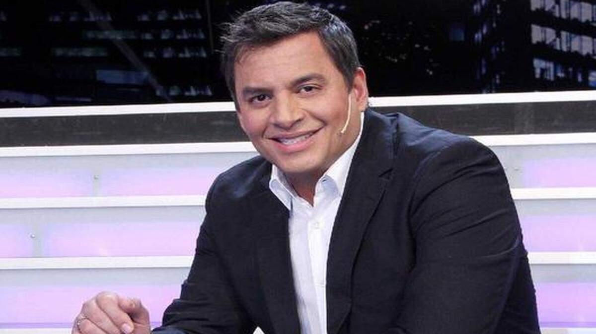 
Daniel Sarcos 
