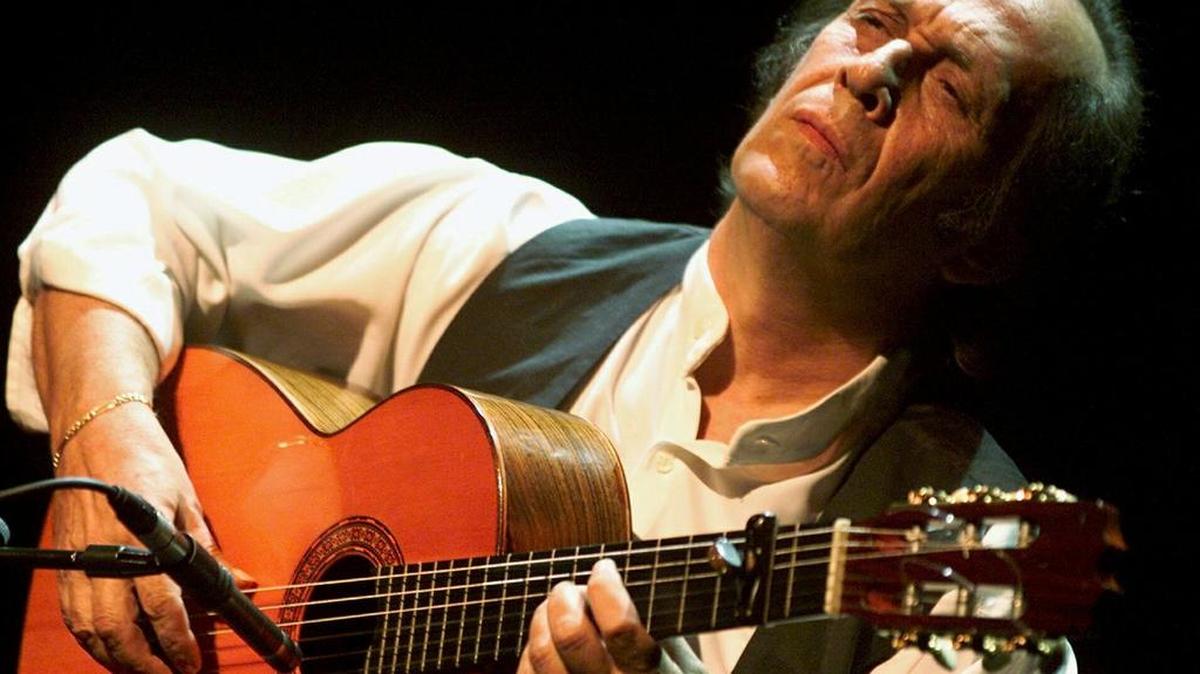 Paco de Lucia.