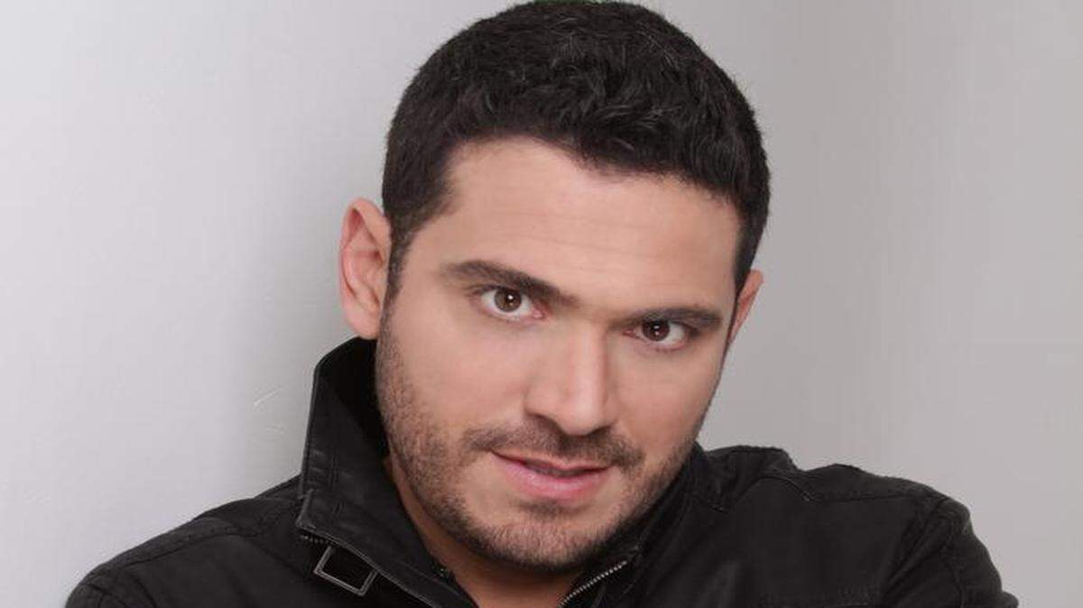 
El actor Mijail Mulkay se presenta con dos obras en el Teatro Trail.
