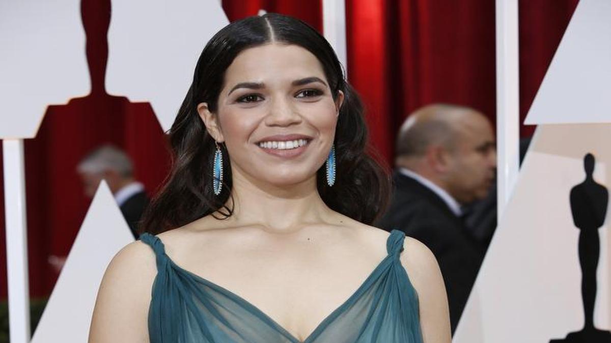 America Ferrera, ganadora del Emmy y el Globo de Oro por su papel de Betty Suárez en ‘Ugly Betty’, regresa al mundo de la televisión con ‘Superstore’.