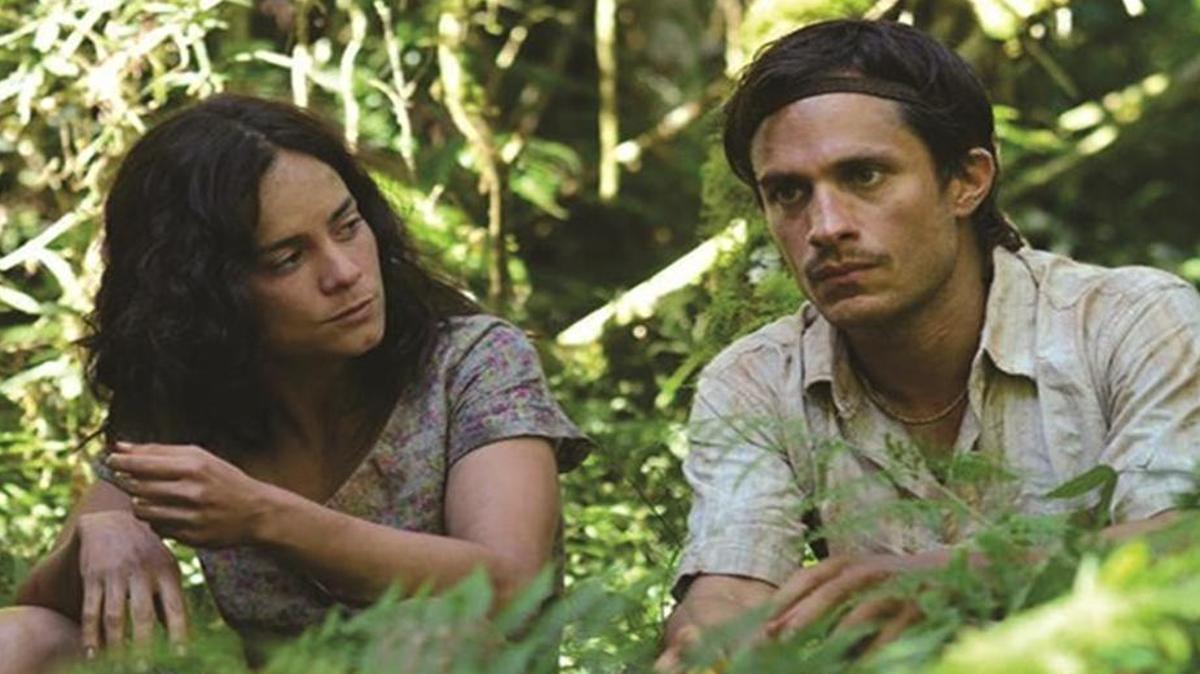 
Alice Braga y Gael García Bernal en ‘Ardor’, dirigido por Pablo Fendrik.
