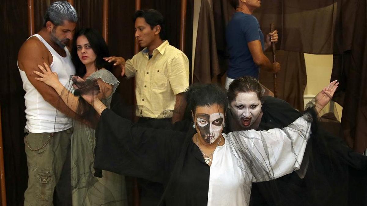 Desde la izq.: Eduardo Rico, Lina Echeverri, Steven Salgado, Bernardo Bernal, Diana Restrepo y Sandra Coronel.