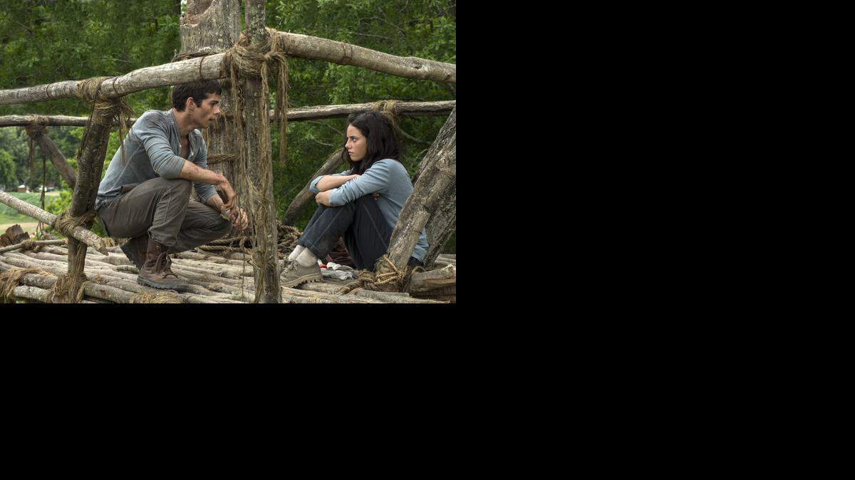 
Dylan O'Brien y Kaya Scodelario en ‘The Maze Runner’, dirigida por Wes Ball.
