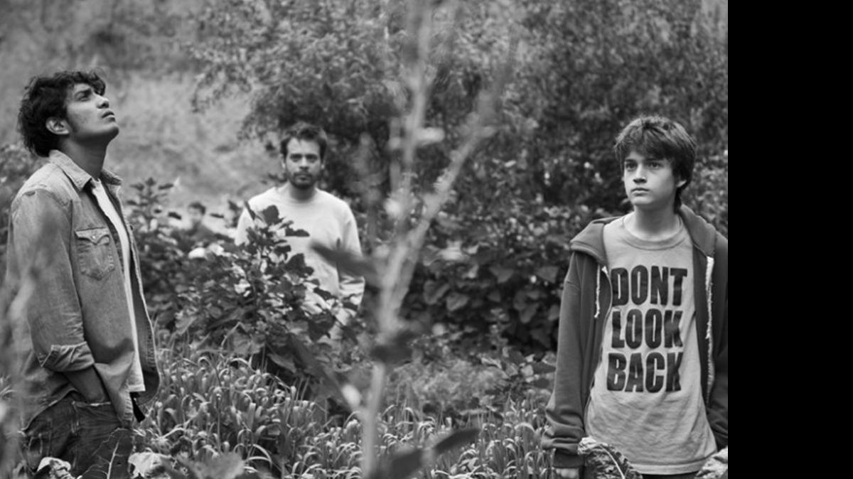 
Tenoch Huerta, Leonardo Ortizgris y Sebastián Aguirre en el filme mexicano ‘Güeros’, dirigido por Alonso Ruizpalacios.
