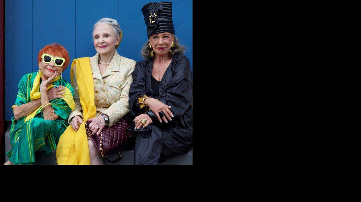 
Ilona Smithkin, Joyce Carpati y Lynn Dell en ‘Advance Style’, dirigido por
Lina Plioplyte.
