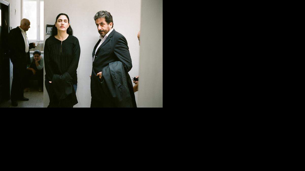 
Simon Abkarian y Ronit Elkabetz en ‘Gett: The Trial of Viviane Amsalem’, dirigida por Ronit y Shlomi Elkabetz.
