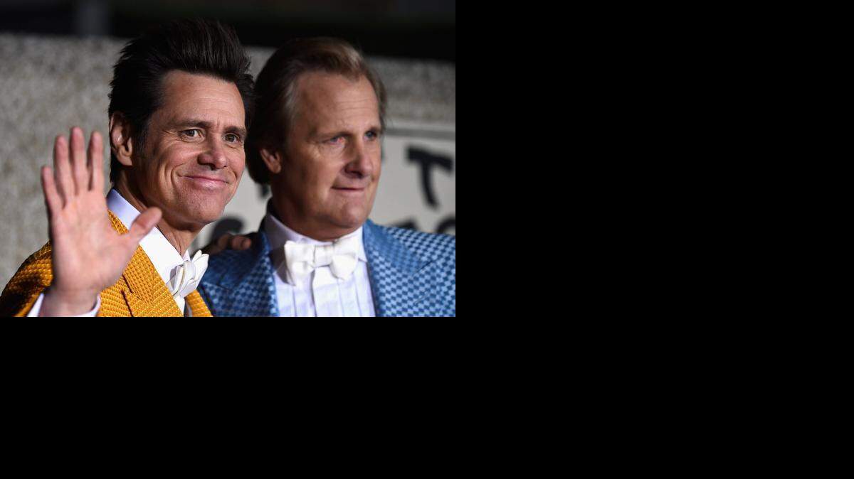 
Los actores Jim Carrey (izq.) y Jeff Daniels durante la premiere de la pelícuba “Dumb and Dumber To”, el 3 de noviembre en Westwood, California.
