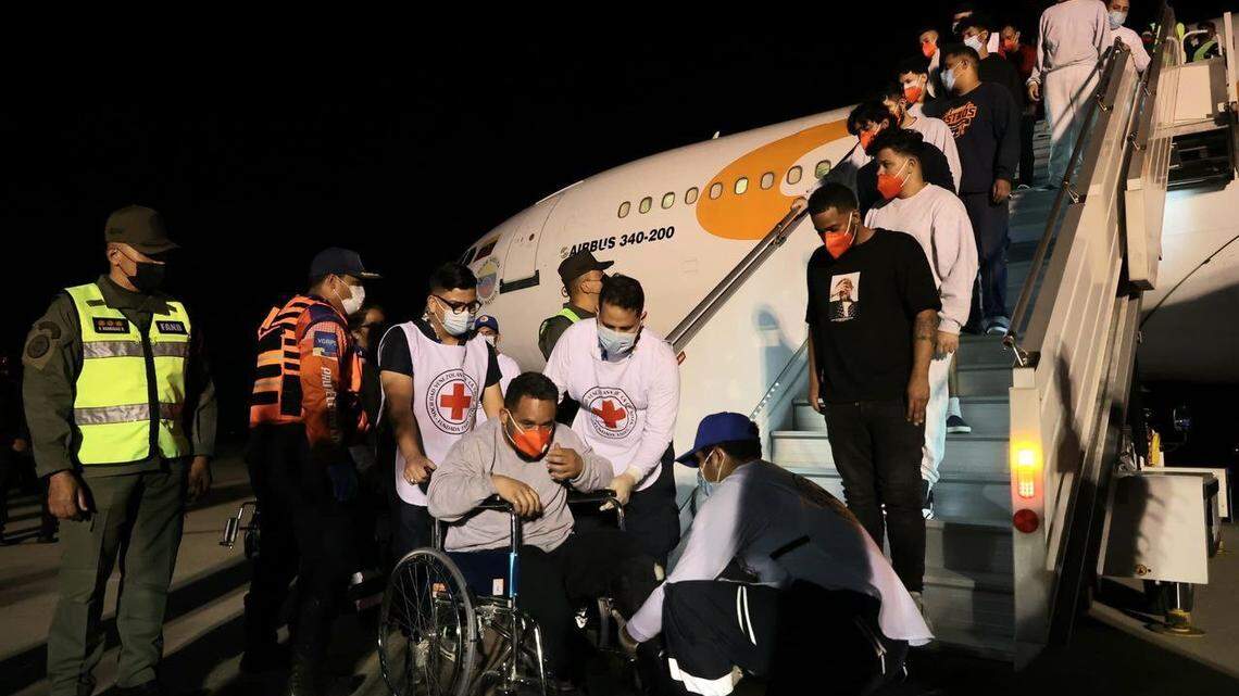 A Conviasa plane carrying 178 migrants deported from the U.S. lands in Venezuela on March 28.