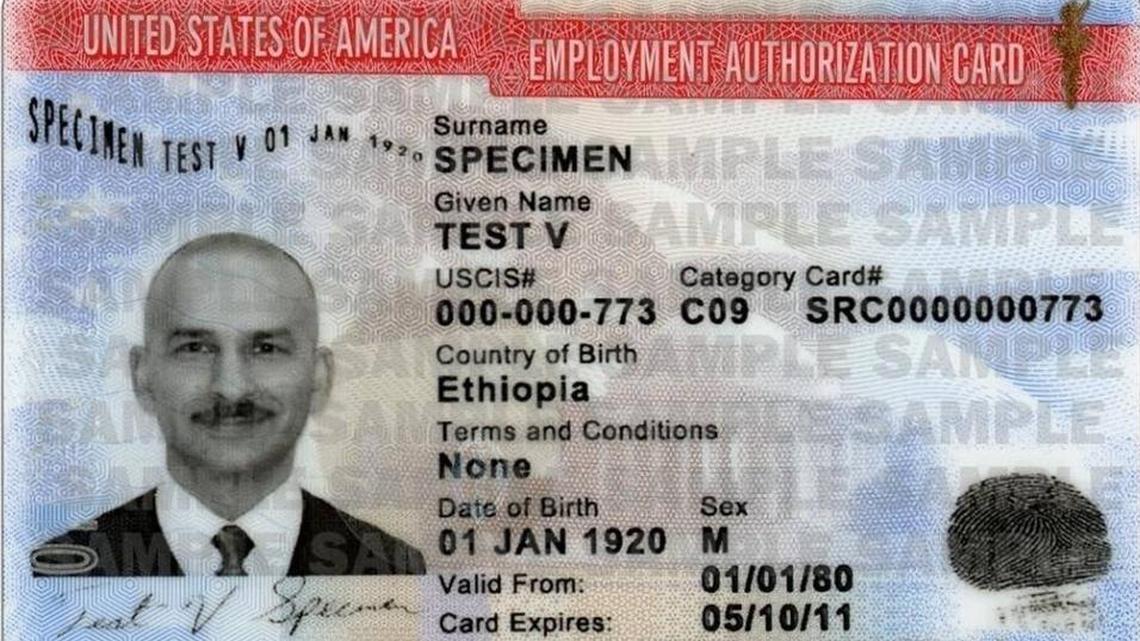 Más inmigrantes beneficiados por nuevo cambio para obtener el permiso de trabajo en EEUU