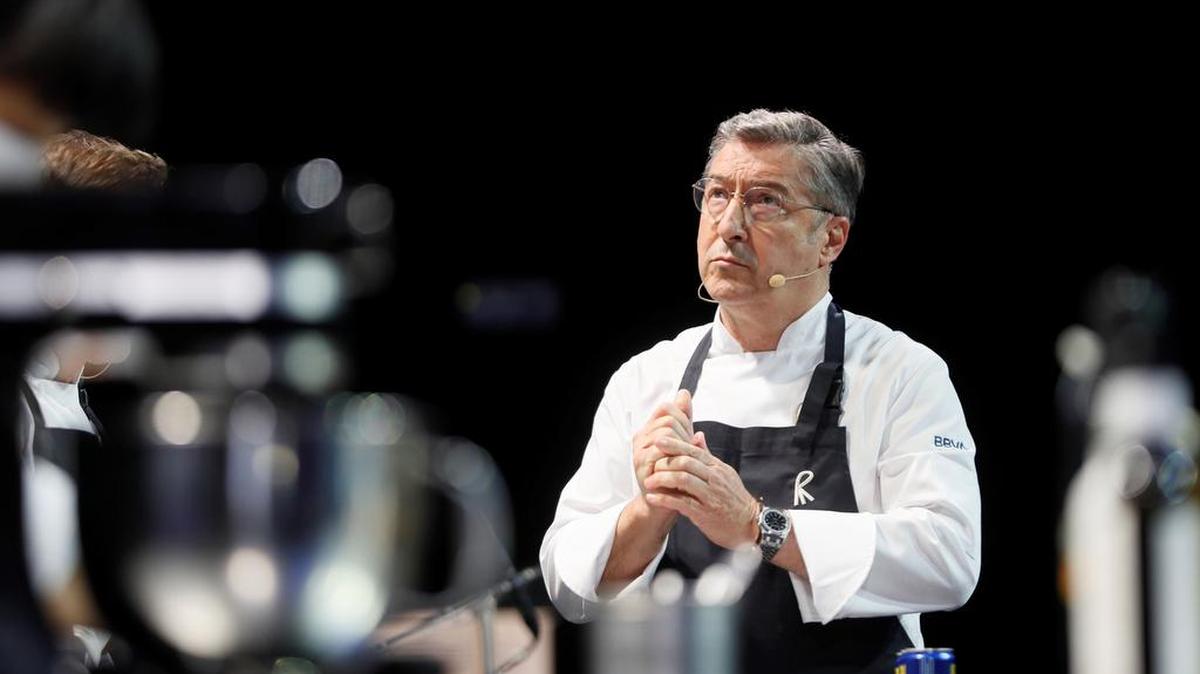El chef español Joan Roca, uno de los más influyentes del mundo, asegura que el motivo esencial del éxito de la cocina española es la diversidad de productos y de cocineros con mucho talento.