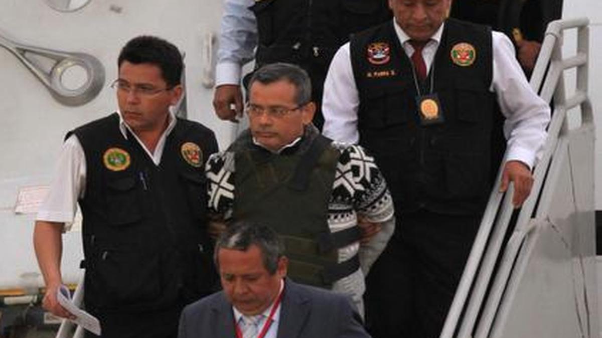 
El peruano Rodolfo Orellana, considerado el cabecilla de una red criminal de lavado de activos, llega a Lima expulsado de Colombia.
