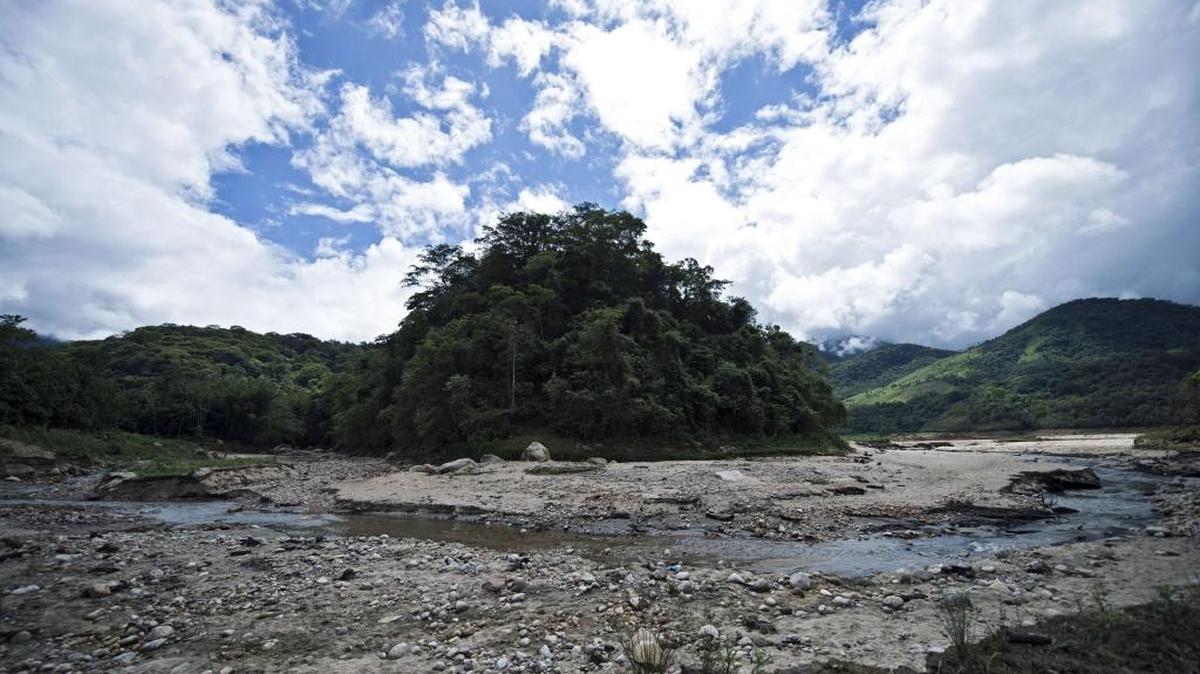 Vista de la sequía in Xerem, en Duque de Caxias, a 40 km de Río de Janeiro. La temporada de lluvias está por comenzar, pero científicos temen que el fenómeno El Niño, pueda impedir las precipitaciones.