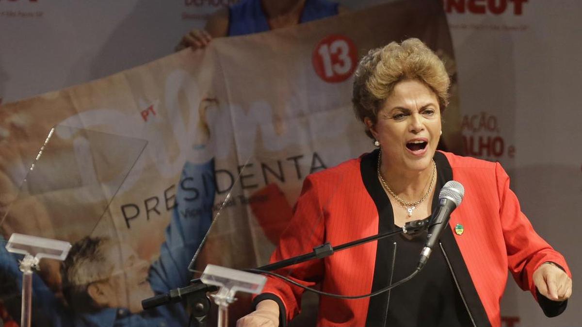 
La presidenta de Brasil Dilma Rousseff durante la convención anual de la Unión Central de Trabajadores en Sao Paulo.
