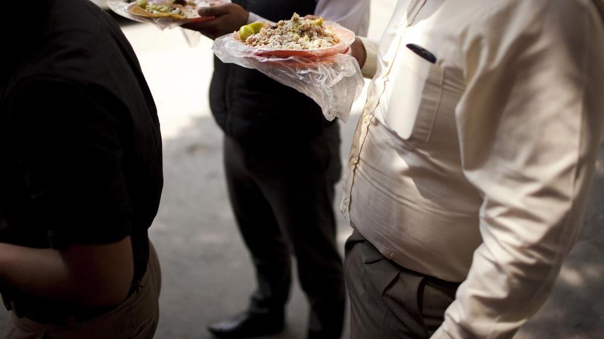 México es el segundo país con más personas con obesidad y el primero con diabéticos, lo que ocasiona riesgos a la salud sexual, según la sexóloga Irene Moreno.