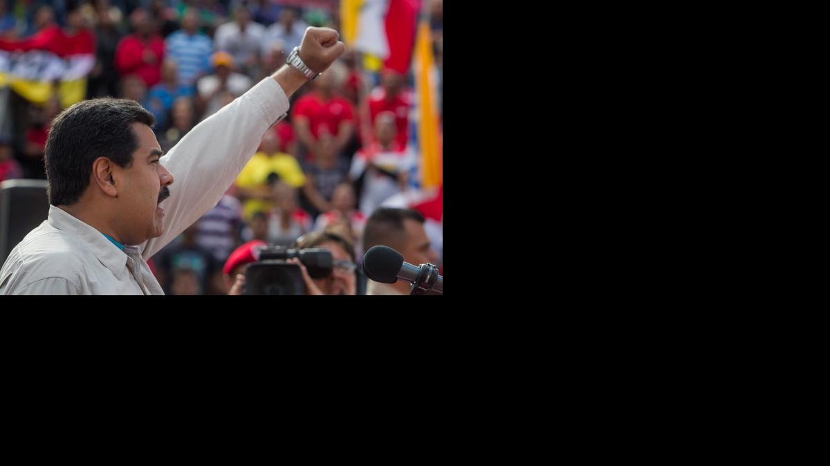 
El presidente venezolano, Nicolás Maduro, participa el pasado jueves en una manifestación en el palacio de Miraflores contra las medidas tomadas por el gobierno estadounidense.
