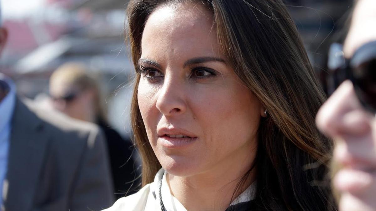 La actriz Kate del Castillo presentó ante un juzgado mexicano una solicitud de amparo, a fin de evitar una futura detención por parte de la fiscalía del país, que la investiga tras reunirse con el capo Joaquín “Chapo” Guzmán en octubre pasado.