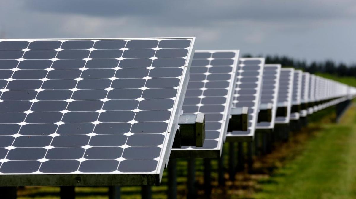 Unos treinta millones de personas que viven en América Latina y el Caribe no tienen luz eléctrica, en una región donde se utiliza la mayor cantidad de energía renovable del mundo para generar electricidad.