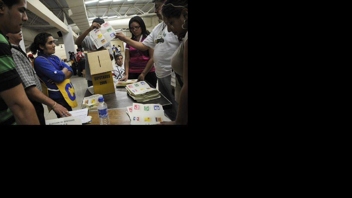 
En las elecciones del 1 de marzo se renovarán los 84 escaños de la Asamblea Legislativa y las 262 alcaldías del país, así como la fracción salvadoreña de 20 diputados al Parlamento Centroamericano. Foto archivo.
