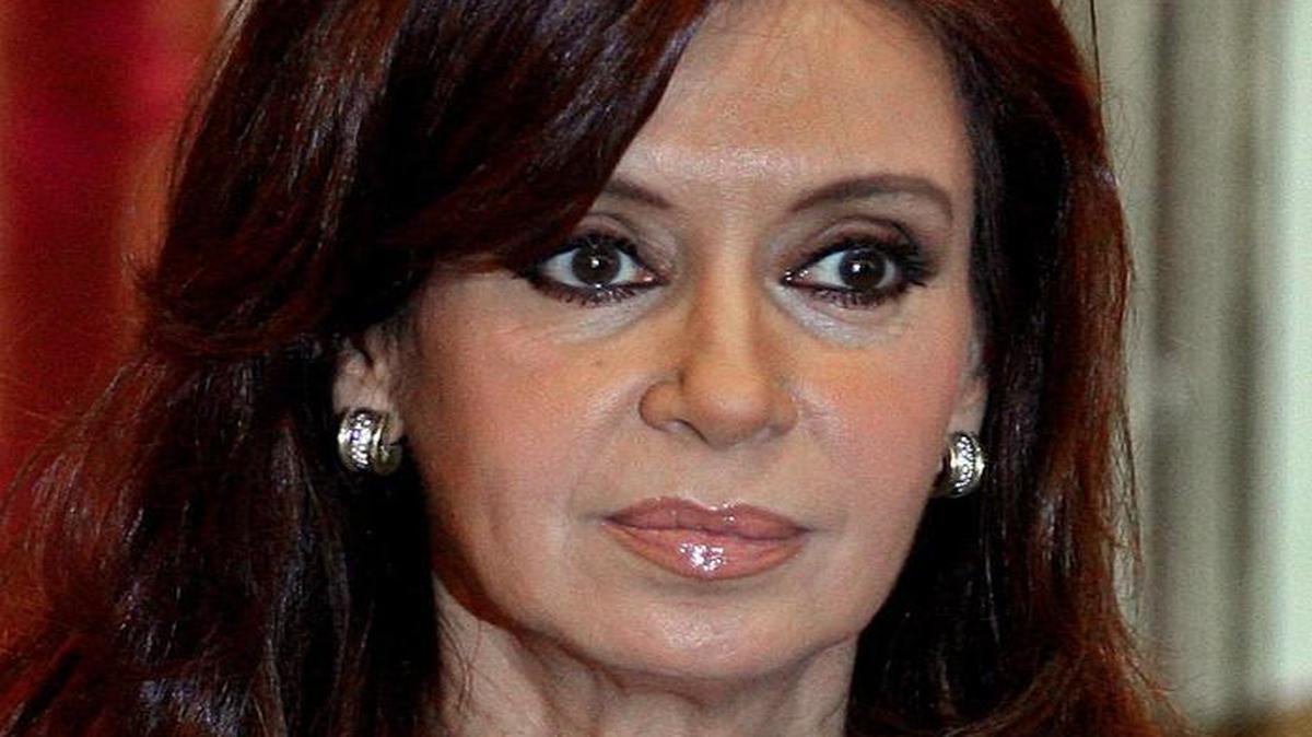 Fotografía de archivo del 30 de octubre de 2007 de la ex presidenta de Argentina Cristina Fernández de Kirchner.