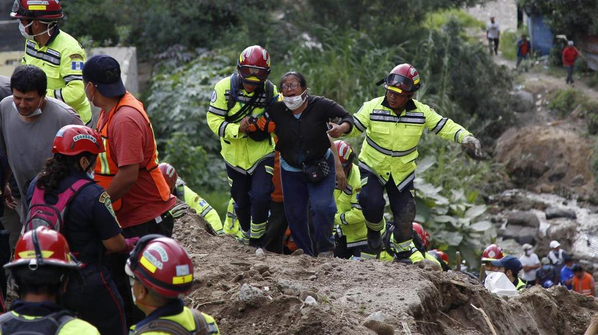 
Familiares de las víctimas están convencidas de que ya “es tarde” para encontrar a los posibles responsables de un dolor que una investigación no calmaría.
