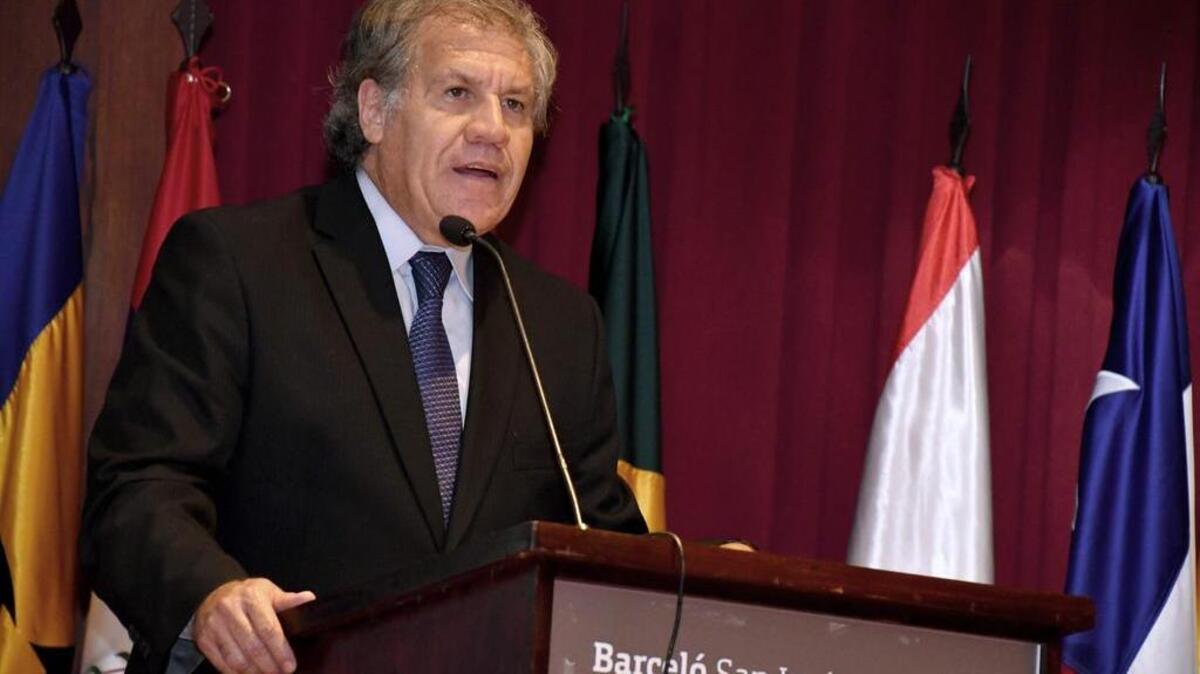 El secretario general de la Organización de los Estados Americanos (OEA), Luis Almagro, durante la inauguración del foro migratorio en San José, Costa Rica.