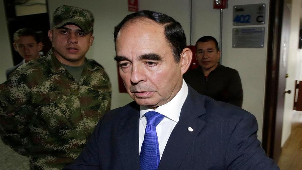 Fotografía sin fechar, cedida por el diario El Tiempo el viernes 5 de mayo de 2017, del general en retiro del ejército colombiano Jaime Humberto Uscátegui. Un juez en Colombia ordenó la libertad del general en retiro Jaime Humberto Uscátegui, condenado a 37 años de cárcel por la masacre de Mapiripán y quien se convirtió en el militar de más alto rango en beneficiarse con el sistema de Justicia Especial para la Paz (JEP) al que se acogió en enero pasado.