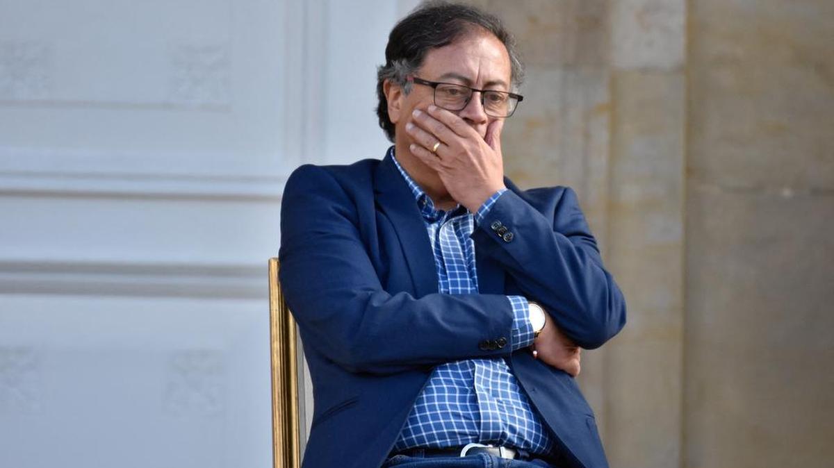 Ministros y personalidades políticas cercanas al presidente colombiano, Gustavo Petro, mostraron este sábado su solidaridad con el mandatario tras la detención de su hijo Nicolás.