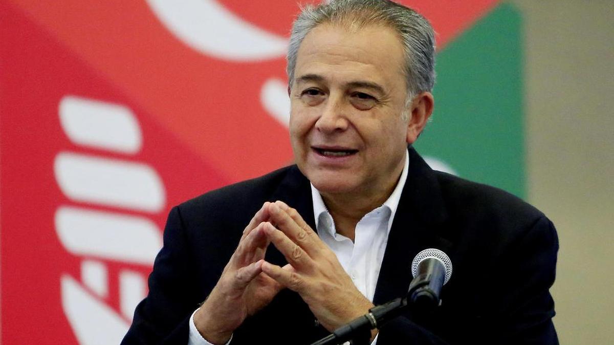 “No hay un solo compromiso, no se le ha pasado por la cabeza a nadie que nosotros afectaríamos a las empresas de vigilancia privada obligándolas a reincorporar a guerrilleros de las FARC”, dijo el vicepresidente de Colombia, Óscar Naranjo.