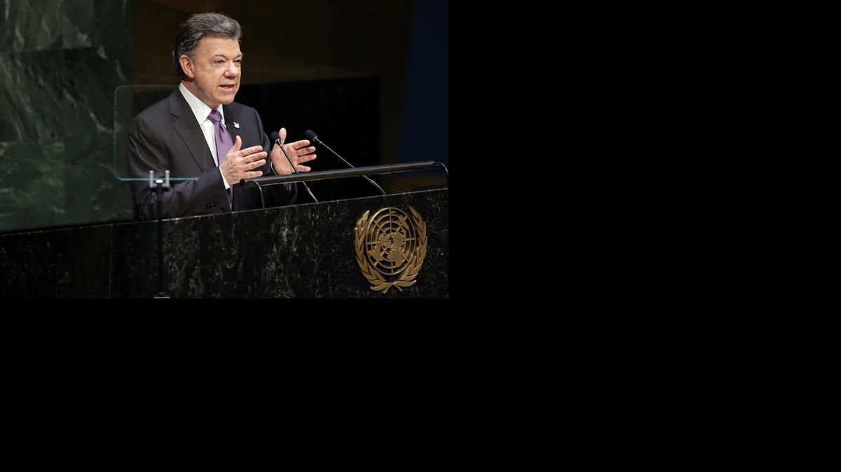 
El presidente de Colombia, Juan Manuel Santos, habla ante la 69 Asamblea General de la Organización de las Naciones Unidas (ONU) el jueves, en Nueva York.
