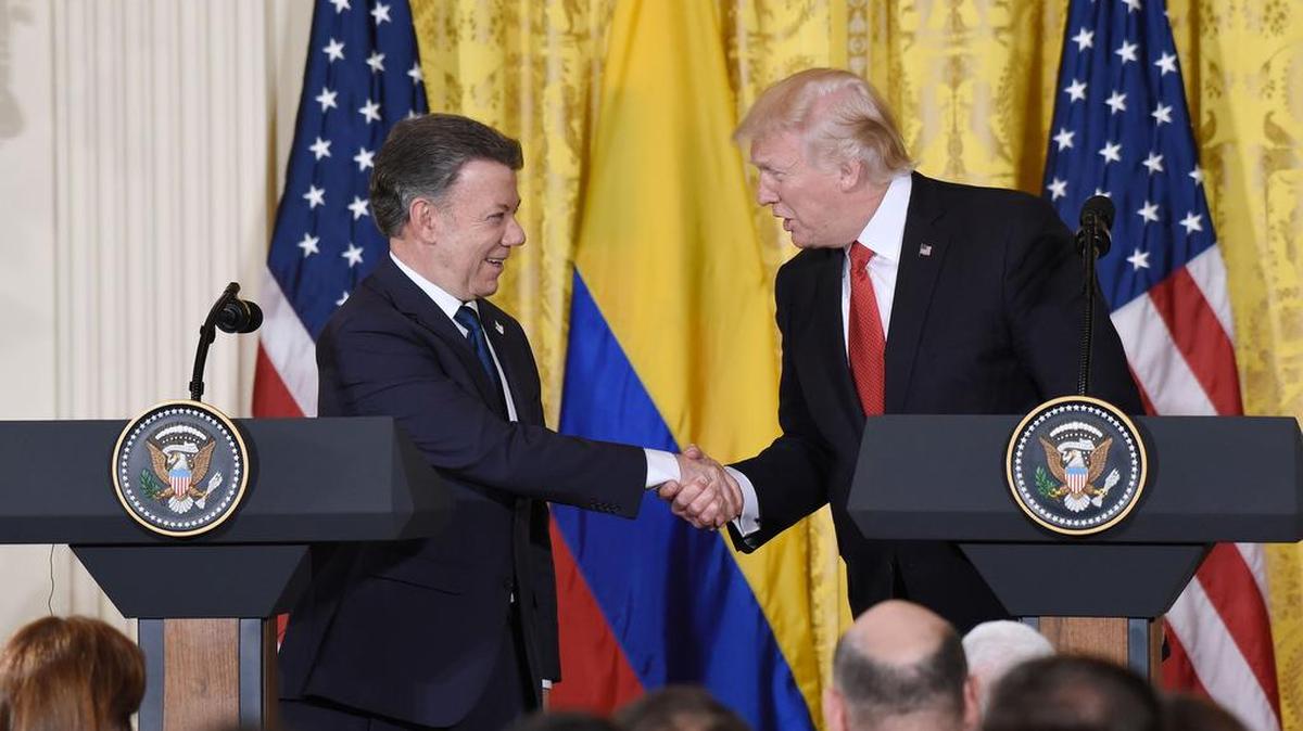 Los presidentes Donald Trump y Juan Manuel Santos (der.) durante una rueda de prensa en la Casa Blanca, Washington, el 18 de mayo del 2017.
